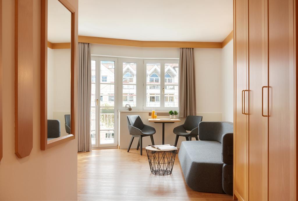 Hotel Goldene Rose Brunico Eksteriør billede